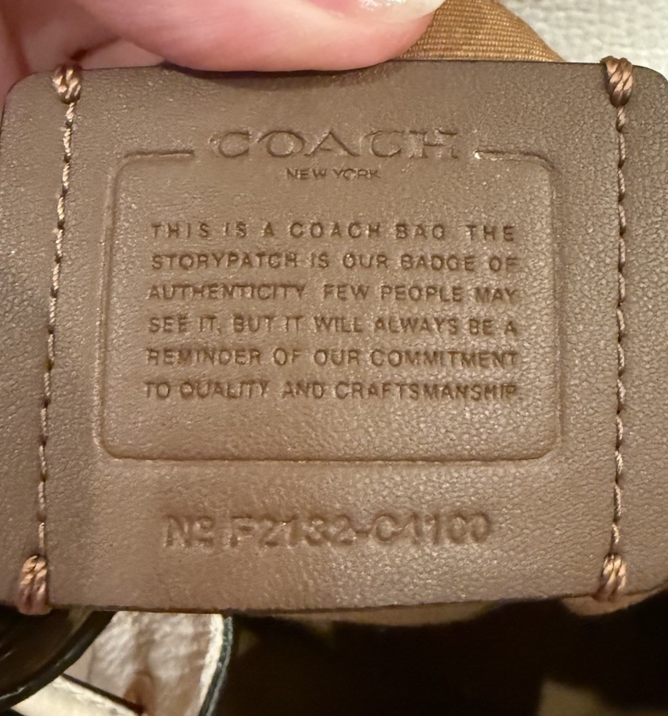 COACH Dempsey Drawstring Bucket Patch Bag Crossbo… - image 8