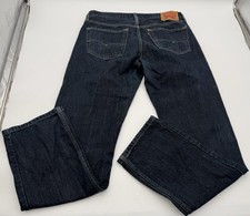 Levi  s 559 Relaxed Straight Jeans Men  s 33x34 Dark Wash Denim Pre Owned