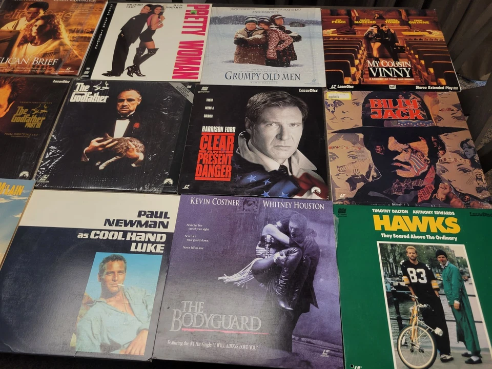 Lot of 15 Laserdisc Various Mixed Titles Blockbusters RARE Titles 15 Laser Disc  - Image 4 of 4