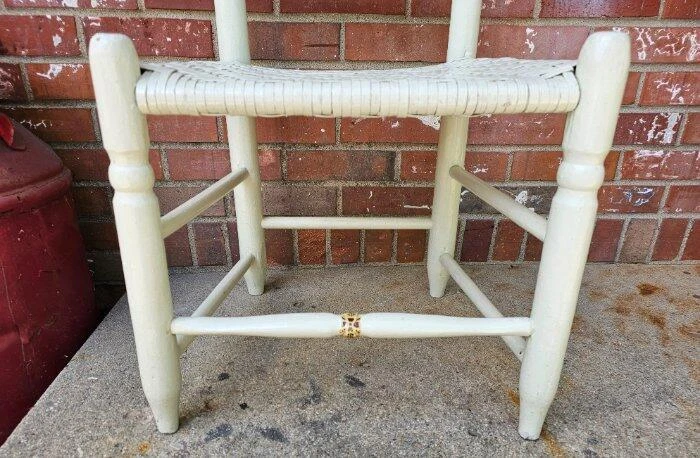 古董阿米什摇椅梯背编织柳条座椅白色 — 第 3/4 张图片