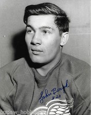 Detroit Red Wings Johnny Bucyk Signed Autographed 8x10 Photo COA C