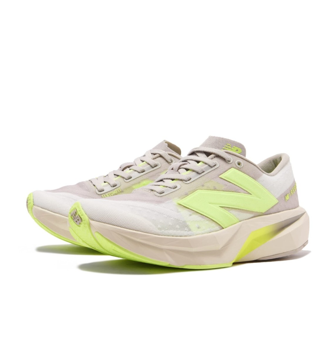 ☆送料・関税込☆New Balance★W FUELCELL REBEL V4★22-26cm★ Amazon.com | New Balance Men's FuelCell Rebel v4 Sneaker
