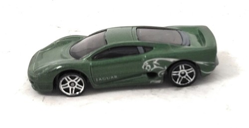 Hot Wheels #3026 Jaguar XJ220 - Picture 3 of 5
