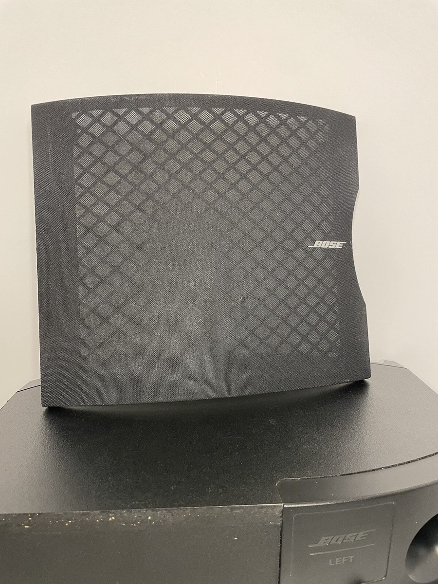 Bose 301 V Series Bookshelf Speaker Pair Right Speaker Damaged