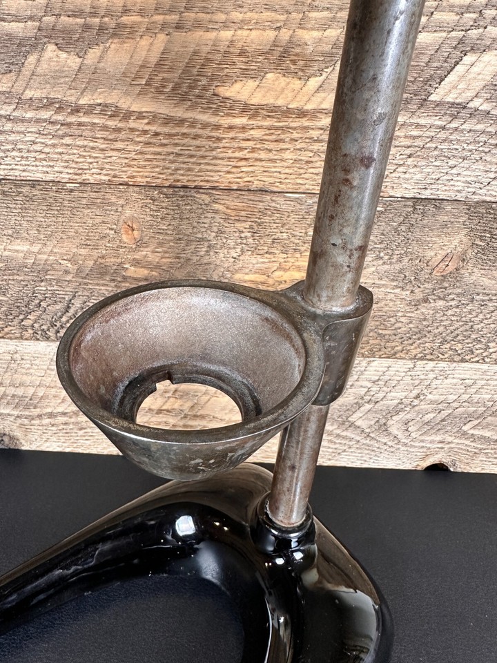 Vintage MidCentury Manual Juice Extractor, Commercial Juicer, Cast