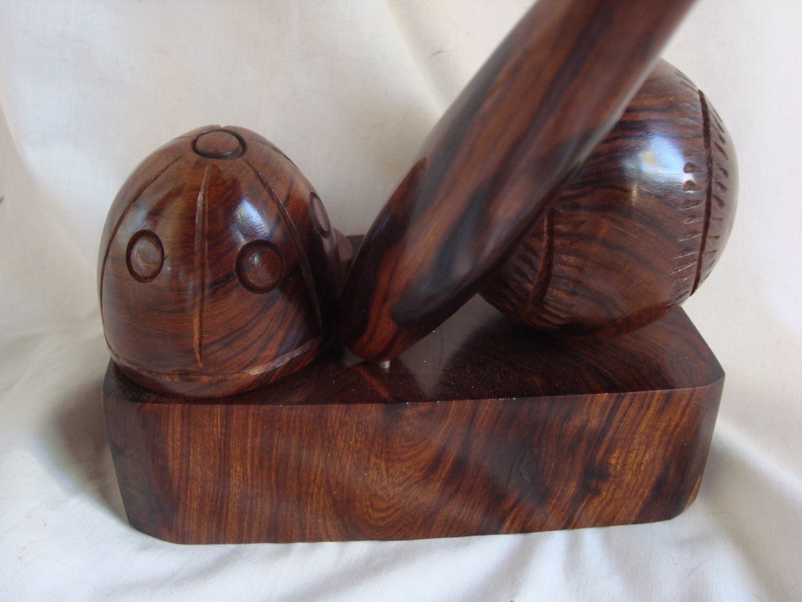 BASEBALL/BAT/CAP Ironwood Hand Carved/Sanded/Polished 8.5" L BAT Brand