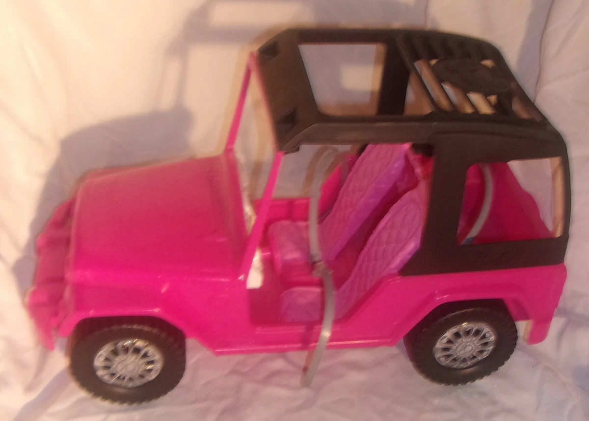 BARBIE PINK PASSPORT JEEP VEHICLE IN VERY GOOD CONDITION