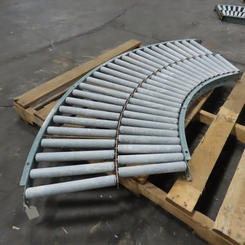 Hytrol 90° Curve Gravity Roller Conveyor Section 21-3/4" BF 65" Long