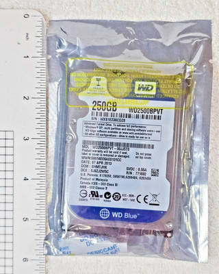 Factory Sealed WD Blue 250GB 2.5'' SATA II Laptop Hard Drive WD2500BPVT NEW