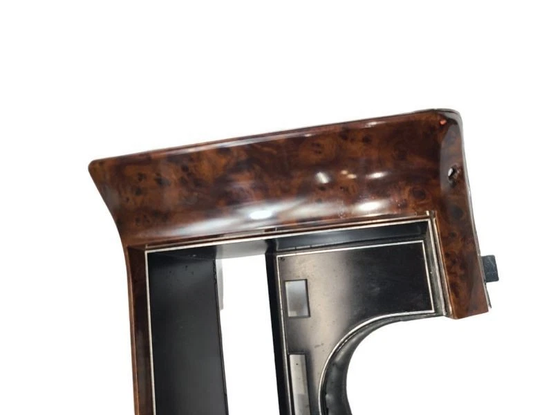 Bisel de tablero velocímetro de grano de madera Brougham 1992 571627 Foto 2 de 4