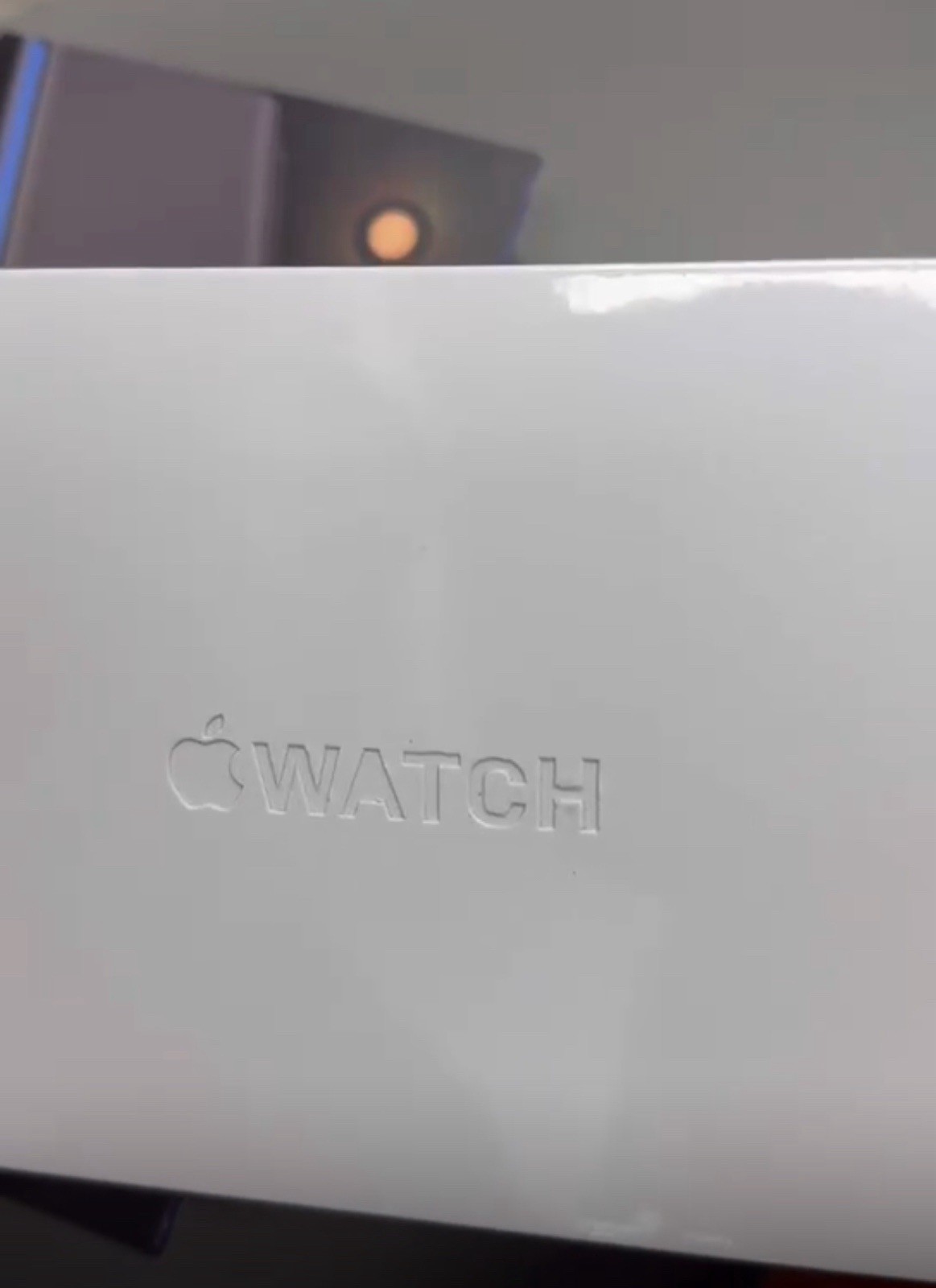 Apple Watch Ultra 2 49mm Titanium Case GPS + Cellular Blue Ocean Band MREG3LW/A