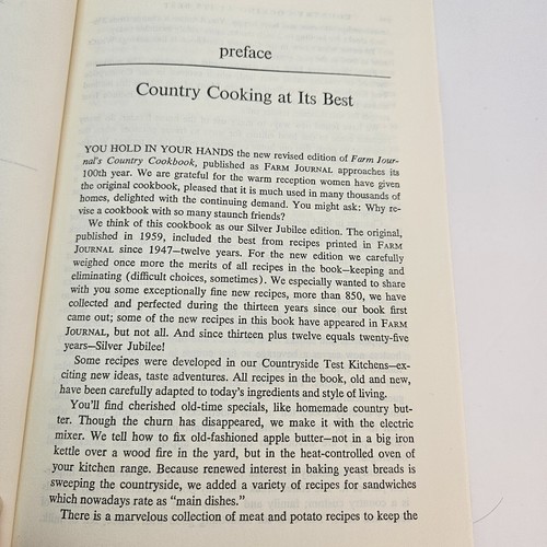 Vintage Farm Journal's Country Cookbook Revised Enlarged 1972 Nell B Nichols - Picture 10 of 13