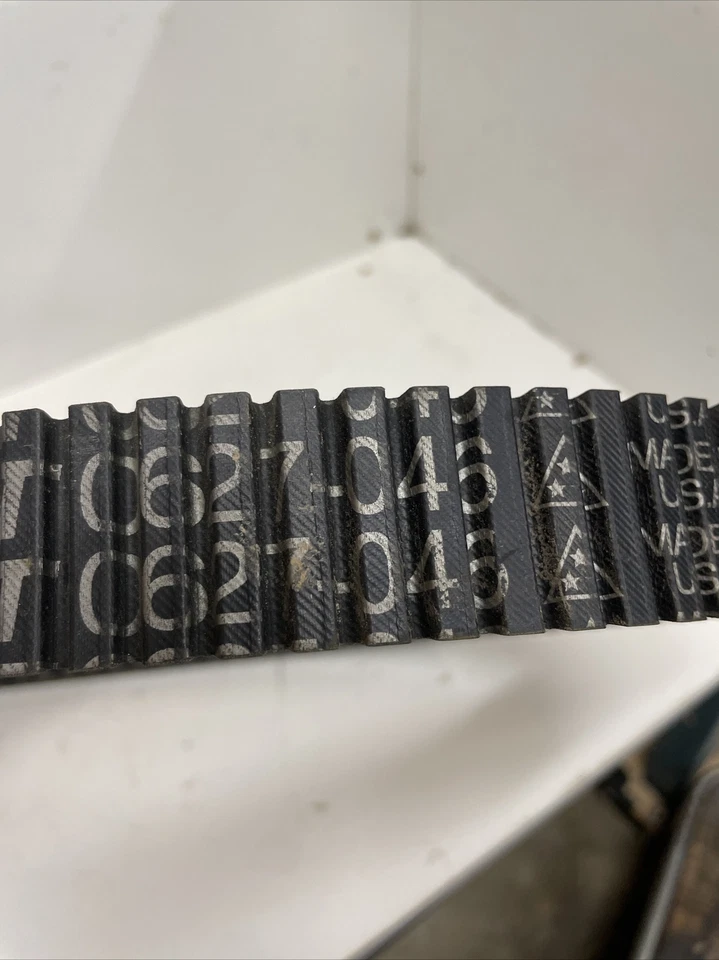 Arctic Cat Drive Belt 0627-046 – Bearcat 570 OEM Snowmobile Belt, Good Used - Image 2 of 4