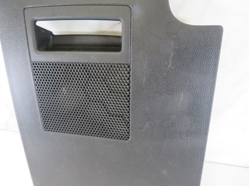 MAZDA 5 MPV REAR BOOT ACCESS TRIM C235688V0 2005-2010 A1320-3 - Picture 4 of 7