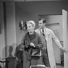 The Doctors Elizabeth Hubbard as Dr Althea Gibson Davis Bellini Ja- Old Photo