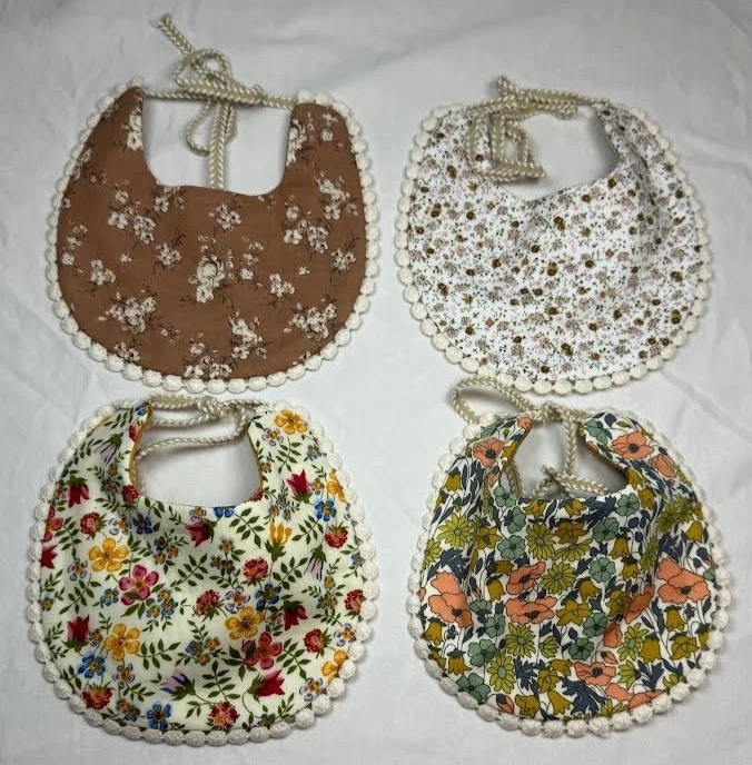 Handmade Boho Baby Bib – 100% Cotton | Reversible | Absorbent & Stylish | 4 Pack
Opens in a new wind