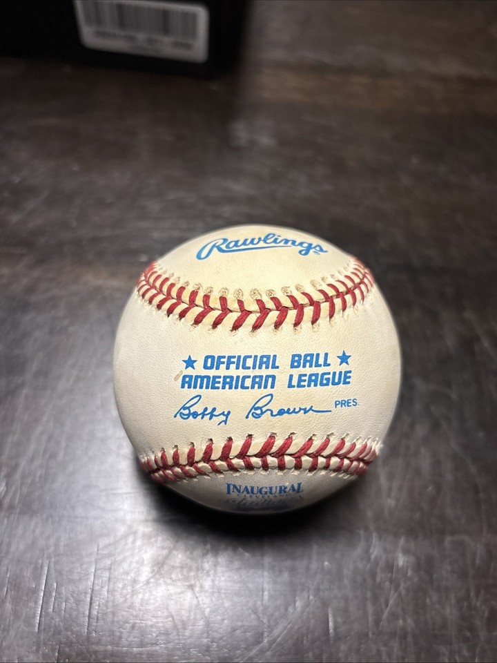 Ballon Rawlings édition limitée Cleveland Indians 2007 présentoir