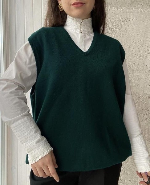 Women Johnstons of Elgin Vest Green Wool 46 / 3XL