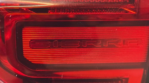 REAR PASSENGER TAILLIGHT LAMP LED: 2020 - 2023 GMC SIERRA 2500HD/3500HD 85161943 - Picture 4 of 8
