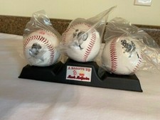A Salute to St Louis Cardinals Mark McGwire 1998 McDonald's 3 Fotoballs W/Stand