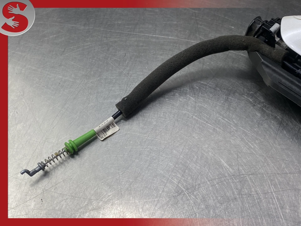 2013-2016 FORD FUSION REAR LEFT SIDE EXTERIOR DOOR HANDLE W/ BRACKET OEM - Image 3 of 4