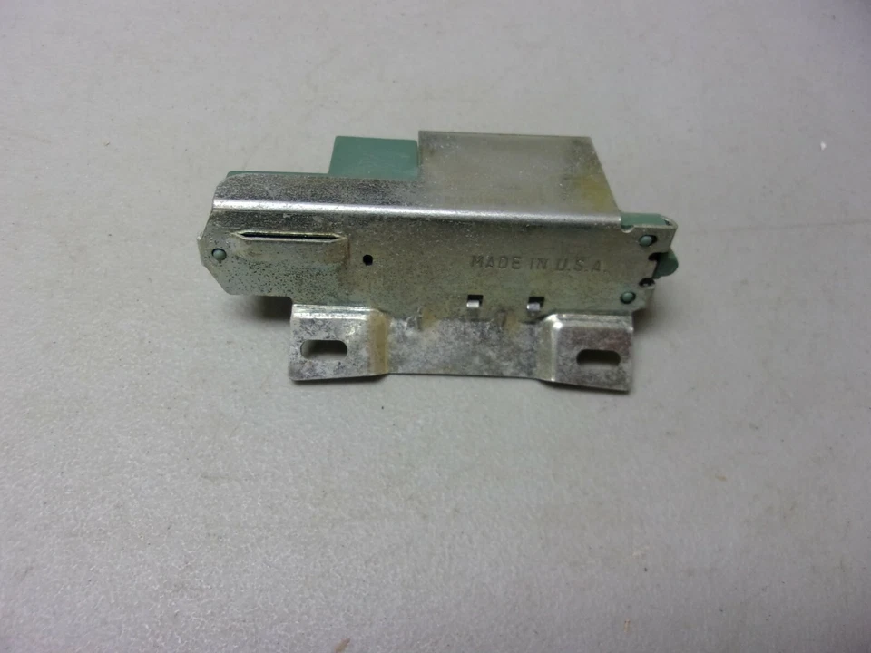 1969 - 1970 庞蒂亚克暴风雨、LeMans、GTO、Firebird 带倾斜轮点火开关  — 第 2/3 张图片