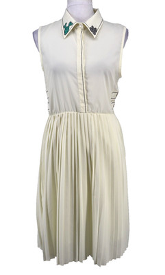 Sister Jane Dress Womens Medium Cactus Embroidered Sleeveless Pleated Cream Knee