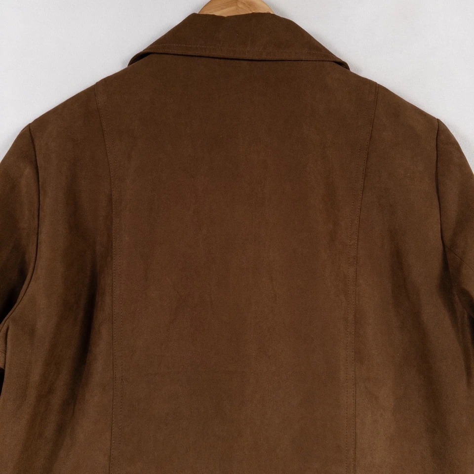 Куртка женская Susan Graver Blazer средняя коричневая на пуговицах с заклепками из микрофибры - Изображение 4 из 4