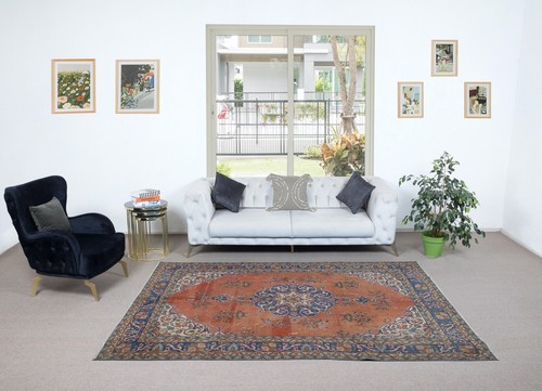 6.4x9.5 Ft Traditional Vintage Handmade Turkish Rug in Red & Navy Blue - Picture 2 of 5