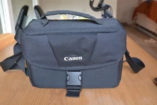 Canon Camera 200ES EOS Padded Shoulder Bag Excellent  Condition