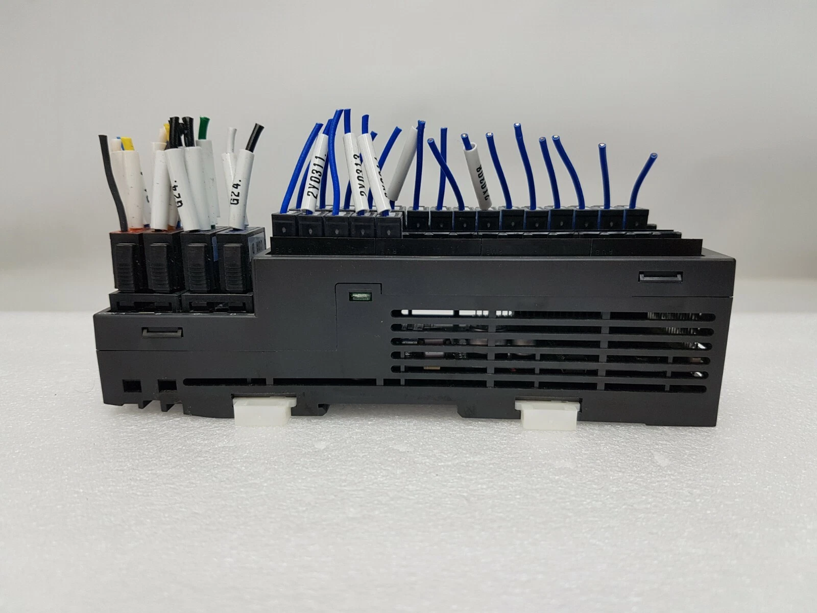 Mitsubishi AJ65VBTCE32-32DT — photo 4 of 8