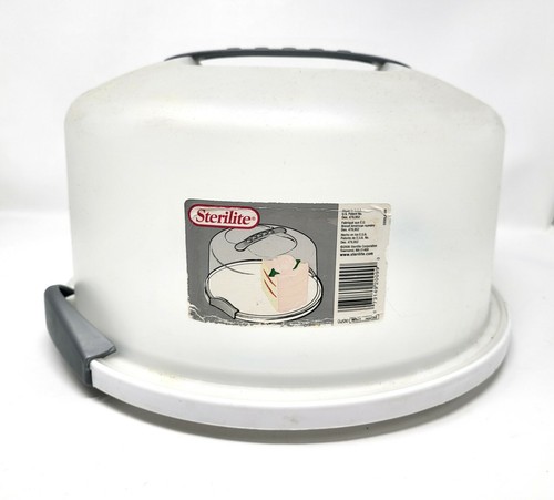 Sterilite Cake Server Holder Carrier in White - Picture 3 of 3