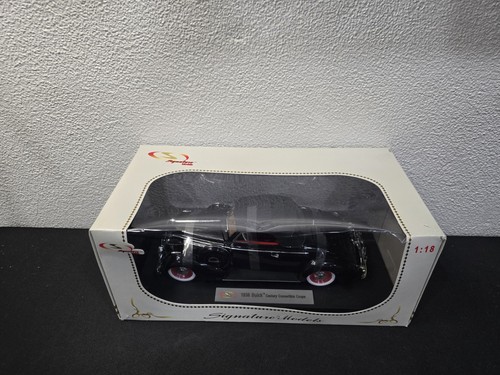NEW SIGNATURE MODELS DIECAST 1/18 BLACK 1938 BUICK CENTURY CONVERTIBLE COUPE NIB - Picture 2 of 5