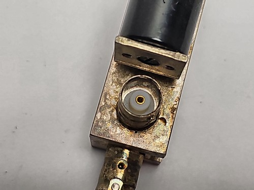 Amphenol 300-11399 / 410-0252-00 Relay , 26.5 VDC - Picture 5 of 7