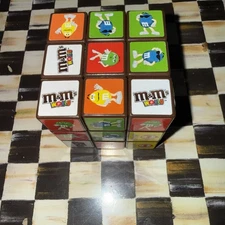 M&M's World Las Vegas Magic Puzzle Cube Rubik's Toy Twist Brain Teaser
