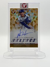 2025 Topps Pristine - Yoshinobu Yamamoto_#I-YY_Gold Refractor /50_Italics Auto