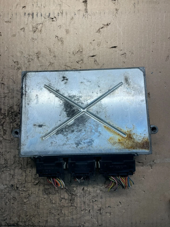 2011 Lincoln Town Car Computer Engine Control ECU ECM EBX Module U1706 DG - Image 3 of 4