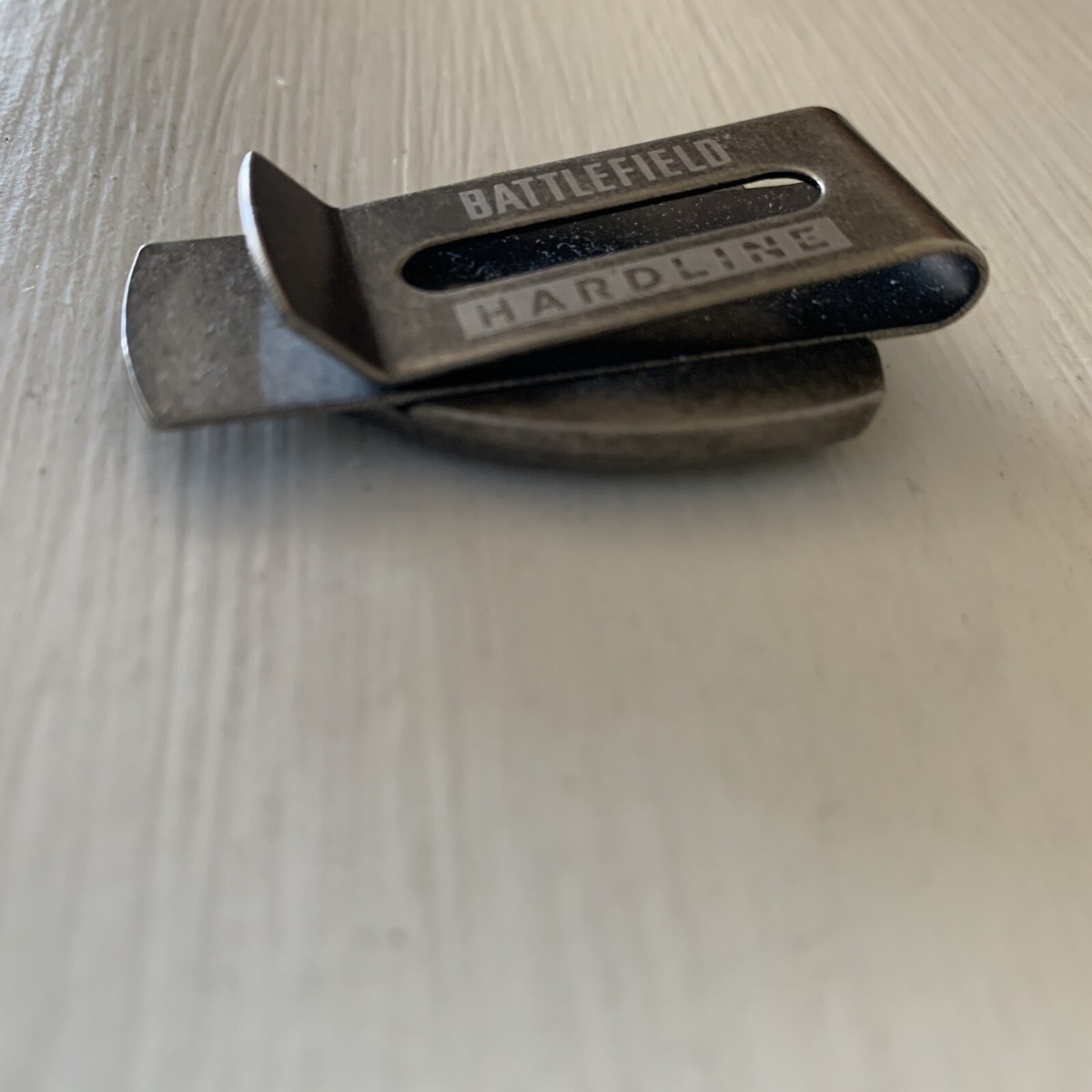 Battlefield Hardline Police Badge Gray Metal Pewter Money Clip EA