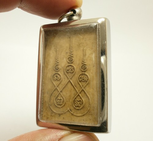 THAO WESSUWAN YAK ASURA WEALTHY KING LUCKY RICH THAI PENDANT REAL MIRACLE AMULET - Picture 7 of 7