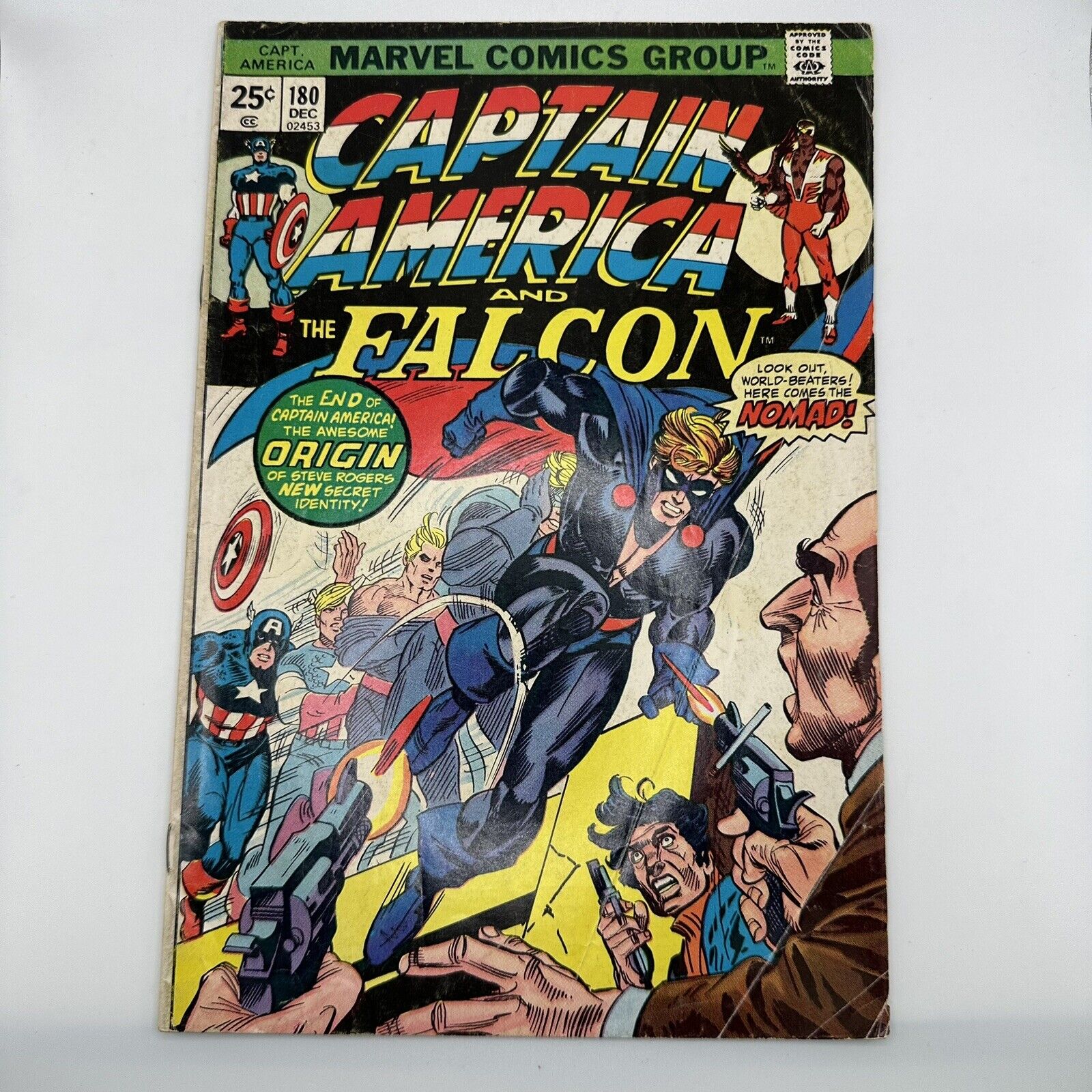 VINTAGE 1974 (Marvel) CAPTAIN AMERICA AND FALCON #180 1st Appearance of NOMAD