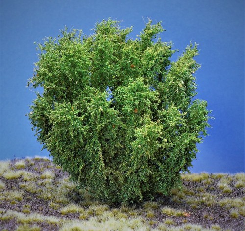 Diorama Zubehör, 1 Modellbaum- Busch, 15 - 16 cm hoch - Picture 2 of 4