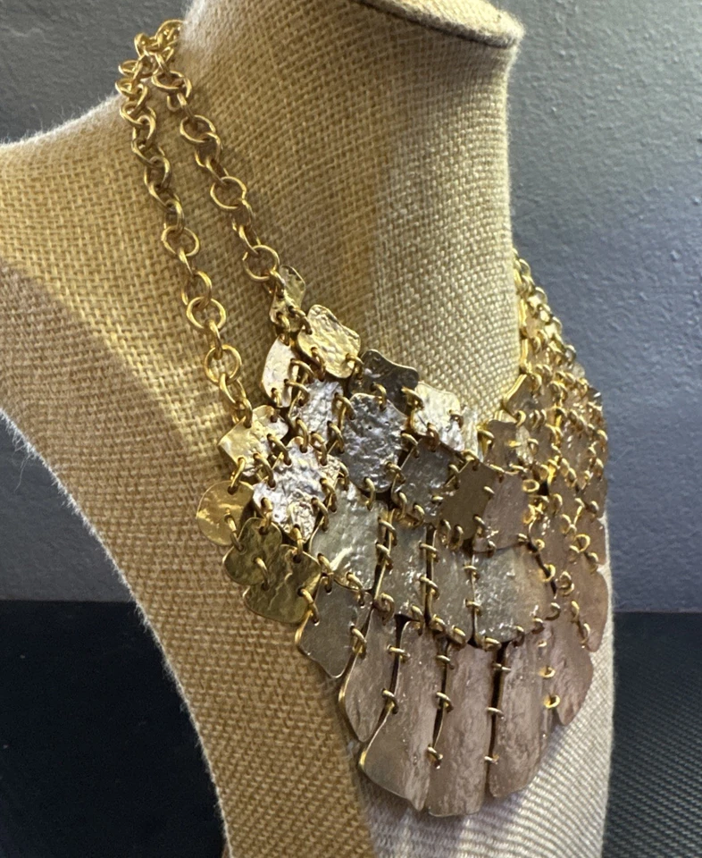 ZARA Large Gold Tone Chunky Bib Necklace Statement Fashion Cocktail Stamped Tag - Image 2 of 3