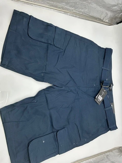 BLUE ROCK NEW YORK, STRETCH FABRIC CARGO SHORTS - SIZE: MEN 42 - NAVY