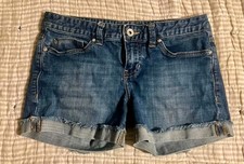 Women s Calvin Klein Blue Jean Denim Shorts, Size 26/2 NWOT