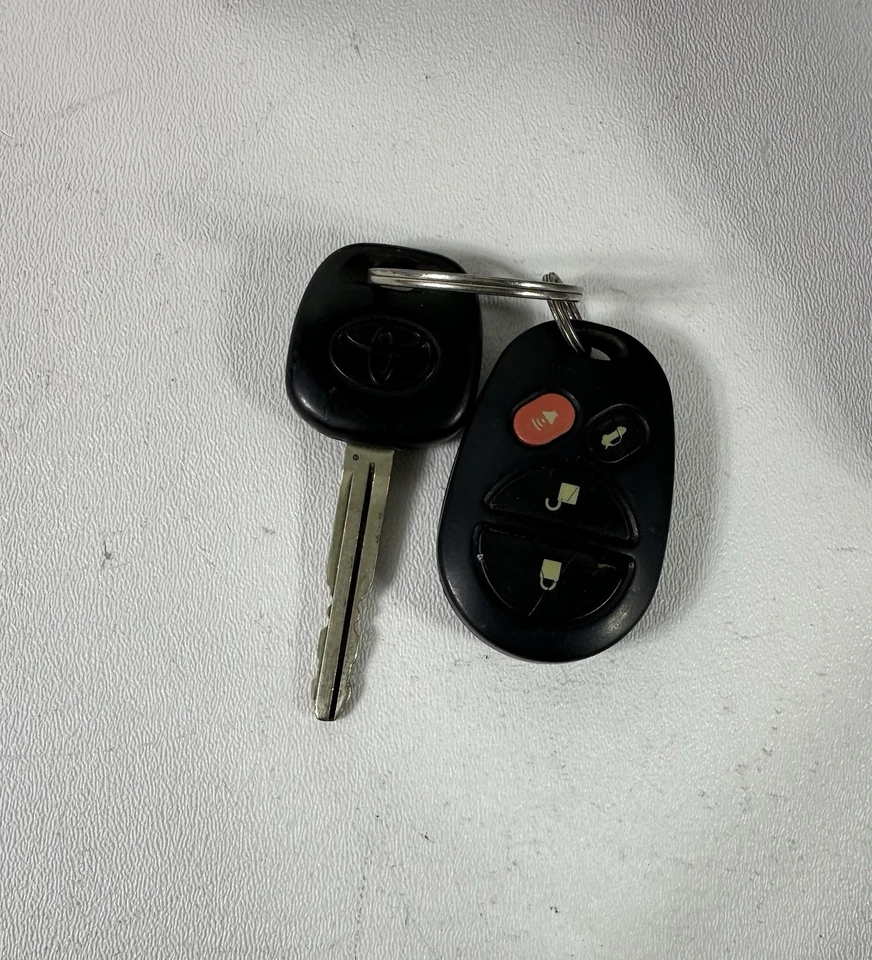 Interruptor de cilindro de bloqueo de encendido Toyota Solara 2004-2008 con llave OEM 89783-AA010 Foto 2 de 4