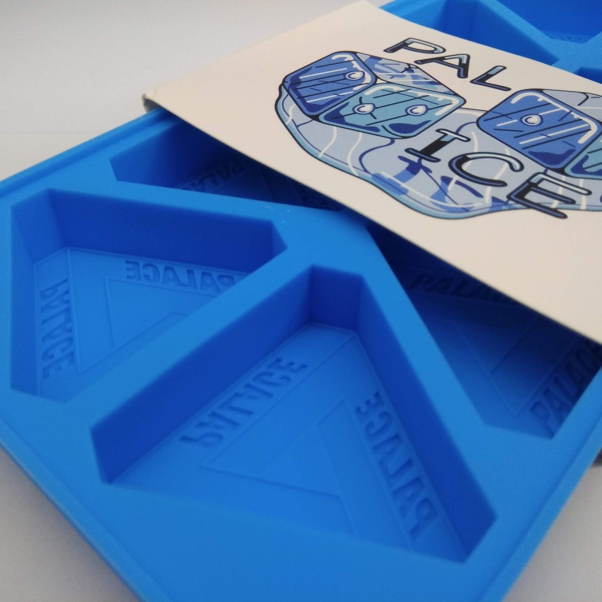 PALACE PAL ICE Blue Tri-Ferg + Orange P Logo x 8 Silicone Ice