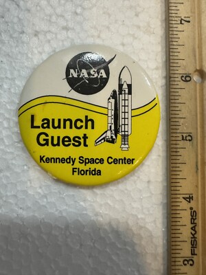 NASA Space shuttle LAUNCH GUEST BUTTON -  Yellow