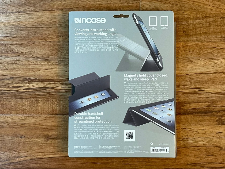 Incase Magazine Jacket Case for Apple iPad 3rd Generation Black - Image 2 of 2