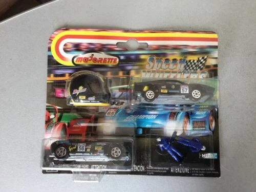 Modellini statici di auto, furgoni e camion Majorette