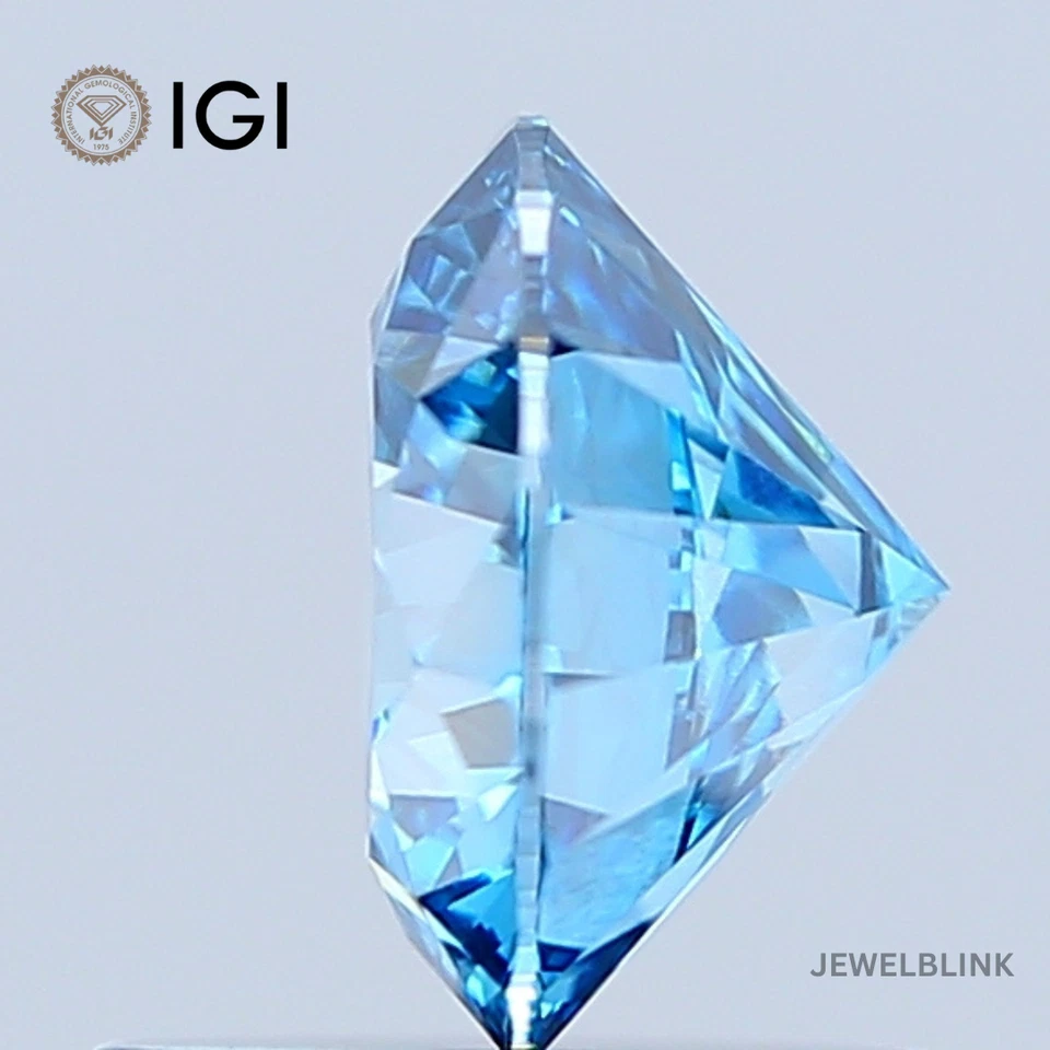IGI Certified 1.04 Carat Fancy Vivid Blue VS2 Round Cut CVD Lab Grown Diamond - Image 2 of 4
